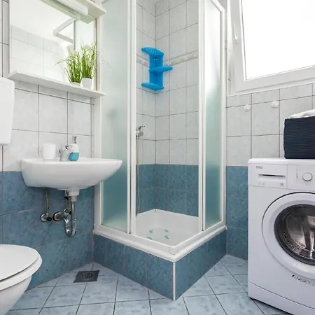 Fuer 4 Personen Ca 35 Qm In Njivice, Kvarner Bucht Krk Apartment *